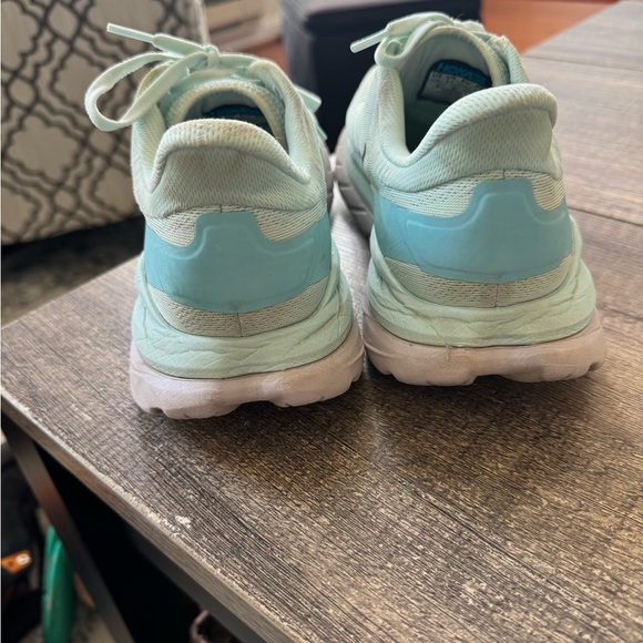 Women’s Hoka Size 10 shoes - Picture 3 of 9